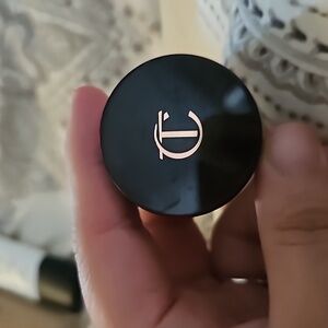 Charlotte Tilbury Eyes to Mesmerize in Oyster Pearl